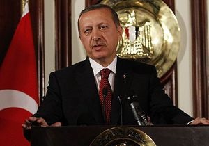 Прем’єр-міністр Туреччини: Франція повинна займатися своїм кривавим минулим, а не вірменами