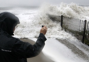 Корреспондент.net закликає читачів надсилати до редакції фото-та відеоматеріали про наслідки урагану Сенді