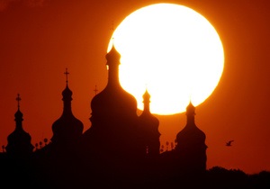 НГ: В Україні назріває війна за храми