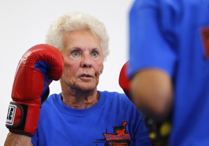 У США пацієнтів з хворобою Паркінсона лікують за допомогою боксу