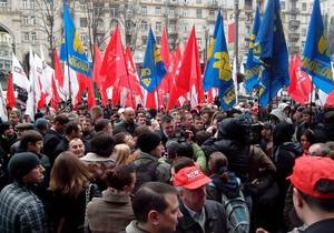 новости Киева - Киевсовет - митинг - протесты - МВД - Митинг у Киевсовета завершен, протестующие покидают Крещатик