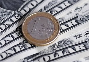 доллар - евро - рубль - курс межбанка - Межбанковский доллар непоколебим