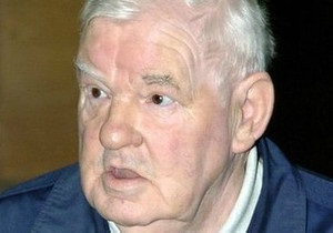 У Франції помер серійний вбивця Еміль Луї