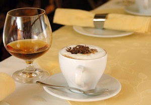 Кофе и алкоголь не влияют на способность мужчин к оплодотворению - ученые