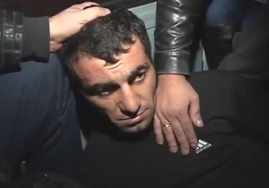 Фотогалерея: Бирюлевский убийца. Кадры оперативной съемки задержания Орхана Зейналова