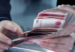 Успішні переговори американських сенаторів підштовхнули курс юаня до 20-річного максимуму
