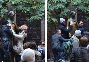 Джульєтта - Верона - груди - У статуї Джульєтти у Вероні змінилася форма грудей через дотиків туристів