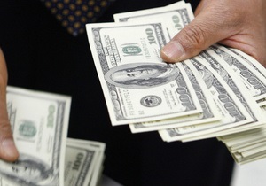 НБУ - валюта - долари - гривня - НБУ визнав, що пішов на жорсткі валютні обмеження