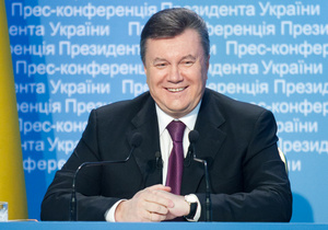 Непередбачені витрати Януковича покрили за рахунок премії Шевченка та стипендій аспірантів - громадська організація