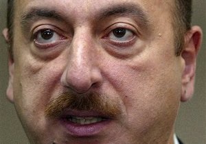 Аналитика: ЕС и выборы в Азербайджане. Первым делом - газ, ценности - потом?