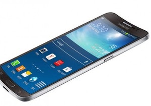 Samsung представила смартфон із зігнутим дисплеєм