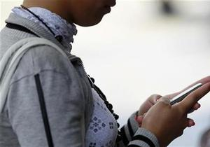 Мобільний зв язок в Україні за рік подорожчав майже на третину