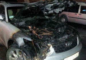 Новости Полтавы - поджог - автомобиль - помощник депутата - УДАР - В Полтаве сожгли автомобиль помощника депутата от УДАРа