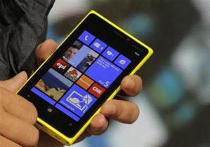Microsoft задумала встановлювати Windows Phone як другу ОС Android-смартфонів