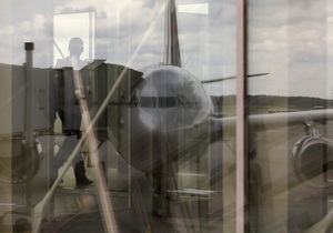 Пасажир рейсу Москва - Шарм-ель-Шейх влаштував дебош у літаку