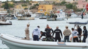 Біля італійської Лампедузи поновилися пошуки тіл мігратнів