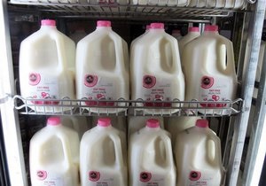 У понеділок Росія введе обмеження на постачання молочної продукції з Литви