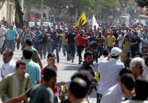 У Каїрі поновилися масові заворушення