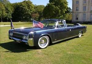 Кабриолет Кеннеди - Созданный для Джона Кеннеди кабриолет Lincoln Continental выставят на аукцион