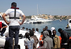 Італія - Біля берегів Лампедузи загинули щонайменше 94 особи