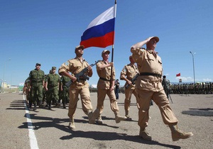 Таджикистан ратифицировал договор о российской базе