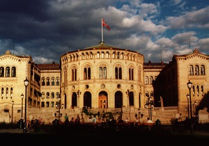 Новини Норвегії - вибори - Брейвік - Колишня партія Брейвіка вперше увійде у правлячий блок Норвегії