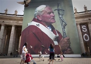 Ватикан оголосив дату, коли Іоанн Павло II буде зарахований до лику святих
