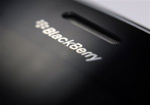 BlackBerry - збитки BlackBerry - Дефіцит ожини. BlackBerry відзвітувала про збитки в $1 мільярд
