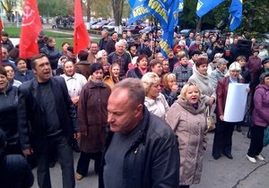Акция протеста в Житомирской области объединила коммунистов и свободовцев