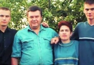 Київські рекламники бояться розміщувати на білбордах сім ю Януковича. Розслідування ГРОМ TV - відео - піар - чорний піар - Янукович - вибори