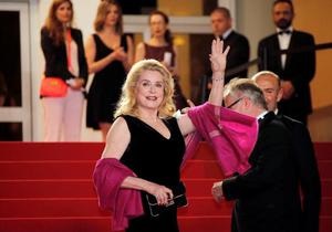 Європейська кіноакадемія вручить нагороду Катрін Деньов