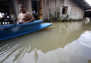 В результате продолжительных ливней в Таиланде пострадали более 600 тысяч человек