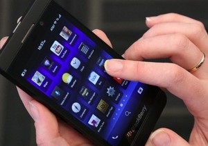Кризис в Blackberry: компания увольняет 40% своих работников