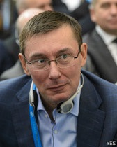 Луценко: з Януковичем потрібно оголосити перемир я