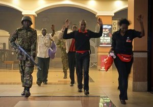 Напад на ТЦ в Найробі: в причетності до теракту підозрюють громадян США