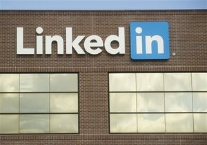LinkedIn звинуватили в крадіжці адрес електронної пошти