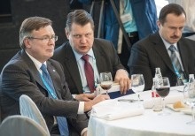 саміт YES - форум в Ялті - Кожара: Україна може стати об єднуючою ланкою у створенні зони вільної торгівлі від Лісабона до Владивостока