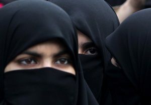 В Пакистане четыре сестры совершили самоубийство из-за приданого