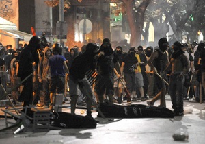 Новини Греції - Греки протестують через скорочення бюджету і вбивство антифашиста