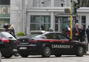 Італія - пограбування - злодії викрали сейф з кабінету директора в язниці