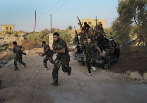 Війна у Сирії - армія продовжує атакувати повстанців