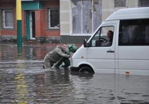 Новини Кіровограда - У Кіровограді зливи затопили дороги