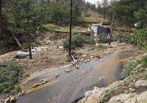 Сильнейшее наводнение в Колорадо: судьба более 200 жителей неизвестна