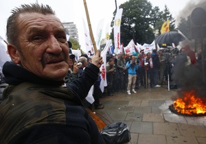 Новини Польщі - Дональд Туск - У Варшаві профспілки вийшли на багатотисячну акцію протесту