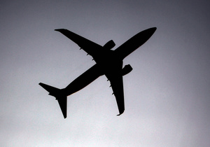 На борту літака, що прямував з Росії до Туреччини, помер пасажир
