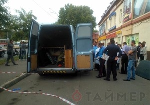 В Одессе в микроавтобусе обнаружили два трупа