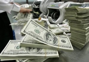 Украинцы в 2013-м сократили чистую покупку валюты в 17 раз  - НБУ