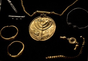 Археологи нашли в Иерусалиме спрятанный евреями от персов золотой клад
