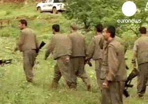 Курды приостановили вывод боевиков с территории Турции