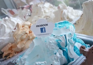 Хорватські кондитери створили морозиво зі смаком Facebook